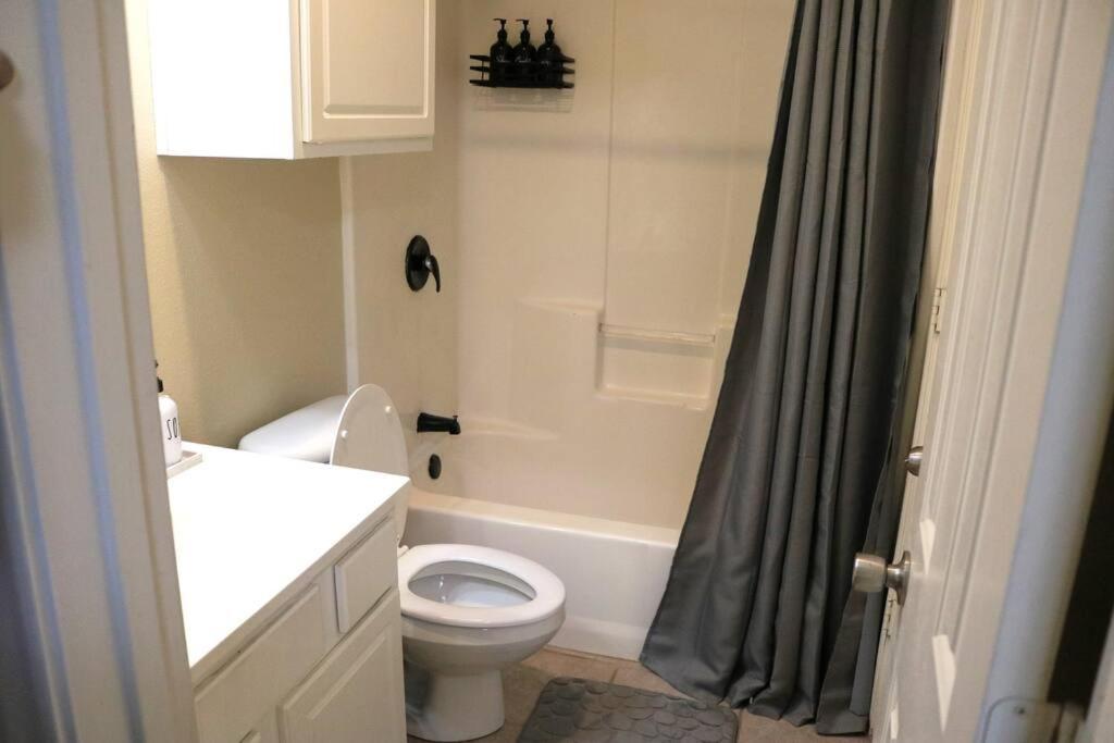 Lubbock Haven 3Beds, 3 Baths Apartment Exterior photo