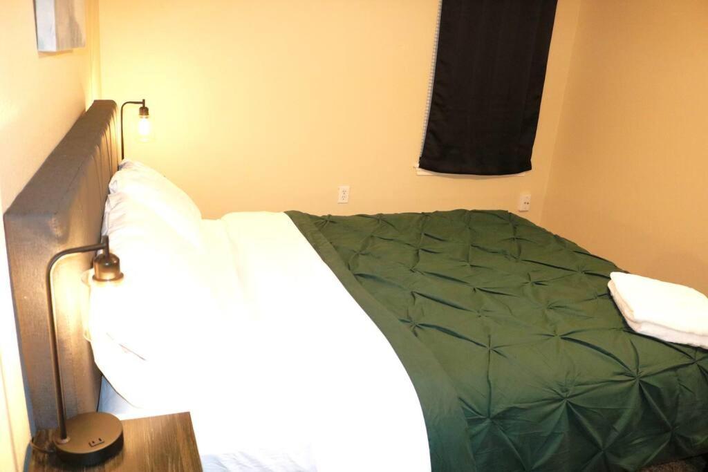 Lubbock Haven 3Beds, 3 Baths Apartment Exterior photo